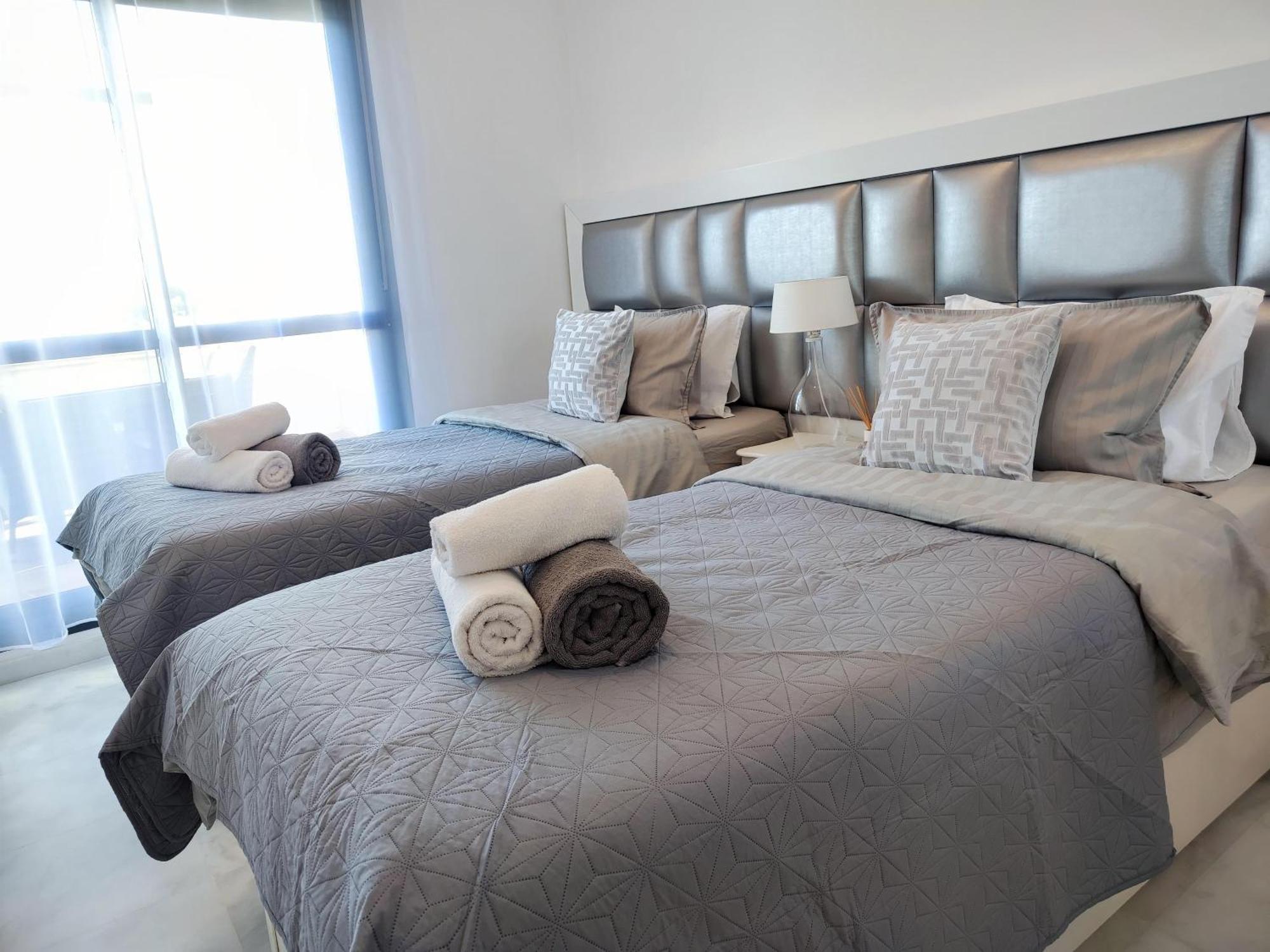 Luxury Duplex Infinity Pool Ehhouse Apartment Естепона Екстериор снимка